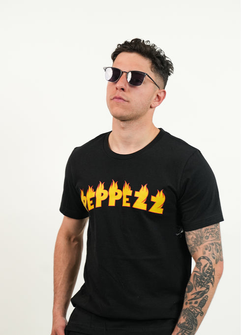 Scarlotta Twins, Peppazz T-Shirt