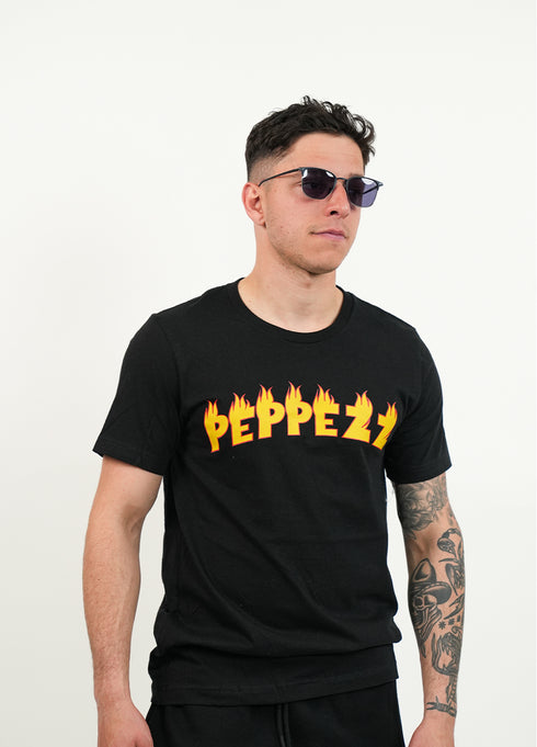 Scarlotta Twins, Peppazz T-Shirt